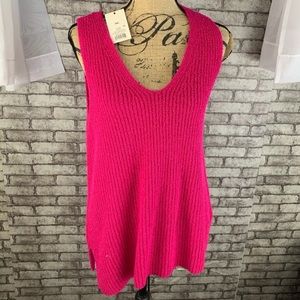 SALE❗️Mossimo NEW sleeveless sweater. Available in pink and mustard